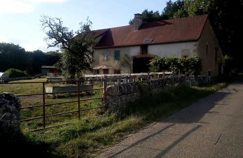 Baudemont House | Old stone house
