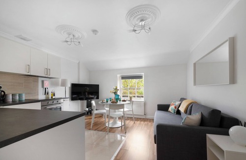 Bunhill Apartment | Old Street Apartment by MoreThanStays | 3rd Floor