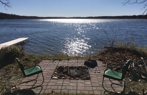 Frazee Cabin | Old Style Summer Lake Cabin