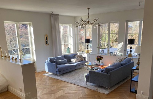Danderyd Villa | Old style villa with pool close to Stockholm City. Close to lakes, forests, sea