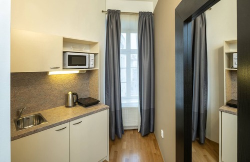 Stare Mesto Apartment | OLD TOWN - 1 BEDROOM MICHALSKA max 4 pers