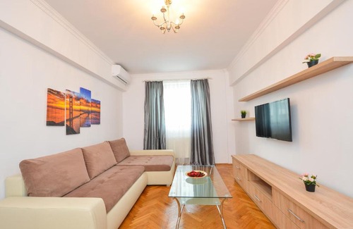 Bucharest City-Centre Apartment | Old Town 2 rooms New Apartment