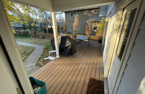 Old Town West House | Old Town Adventure Hub! Spacious, downtown, fun!