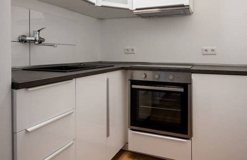Dusseldorf Old Town Apartment | Old Town Apartment 2 rooms/bathrooms