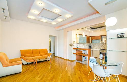 Baku Old Town Apartment | Old Town Apartment by Baku Housing