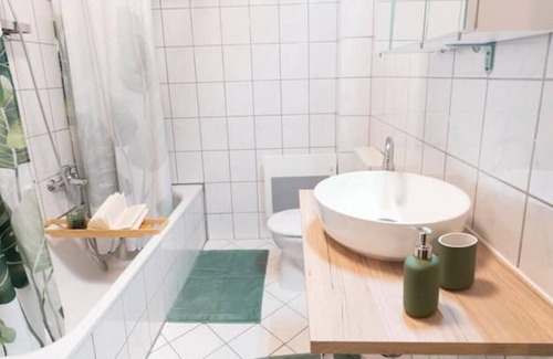 Wiesloch Apartment | Old Town Apartments | Parking | climate | kitchen | Sky subscription