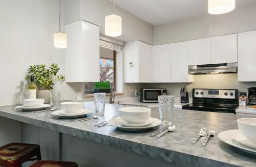 Old Town Apartment | Old Town Condo by Library Park Walk Everywhere!