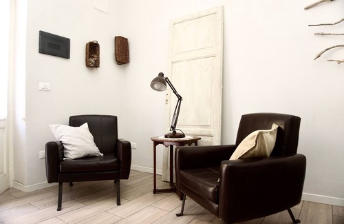 Casteldaccia House | [Old Town] Elegant House