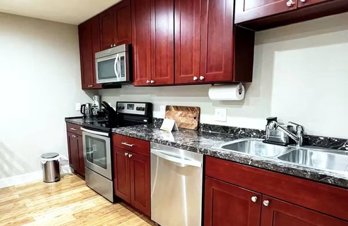 Olde Town House | Old Town Issaquah Gem - 20 Mins to Seattle & Bellevue