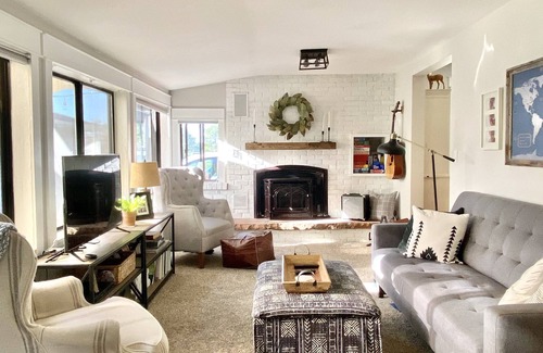 Louisville House | Old Town Louisville, Perfect for Family w/Kids, Big Backyard, 1/4 Acre Lot