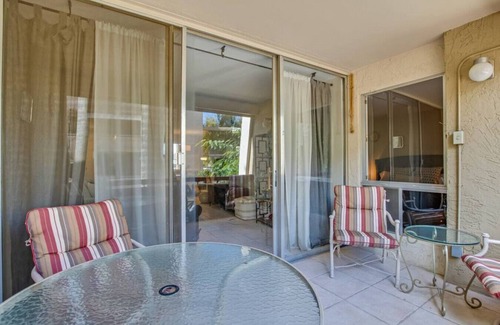 South Scottsdale Apartment | Old Town Maya Condo w/Pool & Spa