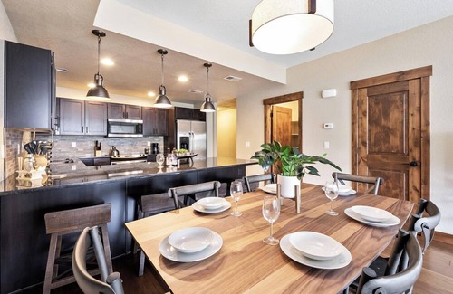 Old Town North House | Old Town North Getaway – King Beds & Game Room!