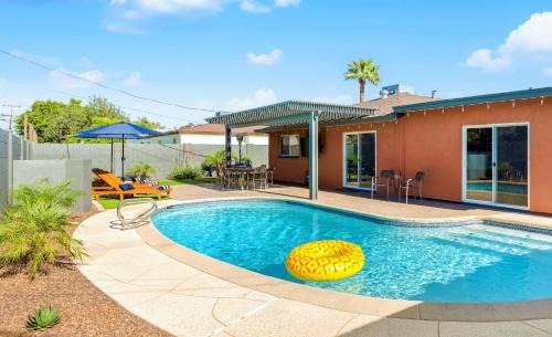 Scottsdale Estates Nine House | Old Town Scottsdale Heated Pool Close to Everything