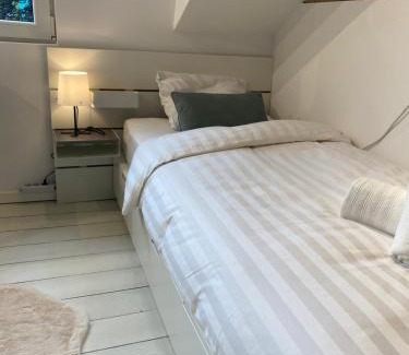 Bernister House | Old Town Suites