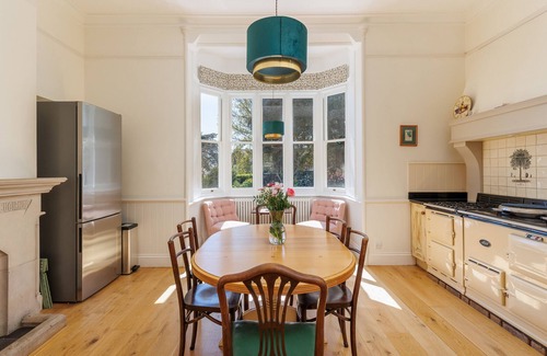 Shanklin Apartment | Old Vicarage Garden Apartment - Isle of Wight