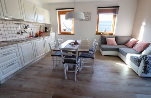 Bohinjska Bistrica Apartment | Old Village House - Holiday Nest