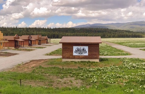 Island Park Cabin | Old West Escapes, Jail