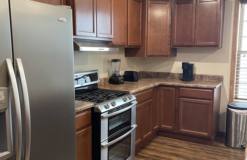 Dodge City Apartment | Old West themed 2 Bedroom Apartment Downtown close to all tourist attractions
