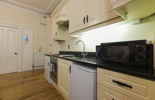 Inchicore Apartment | Old World apartments in Historic Dublin, near Kilmainham Gaol.