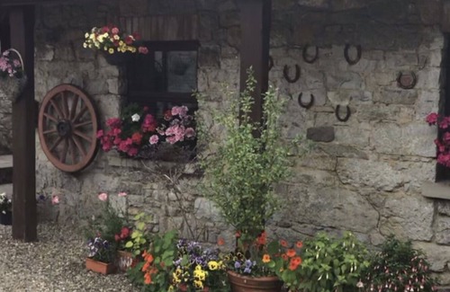 Pallaskenry Cottage | Old World Charm Country Cottage Near Adare