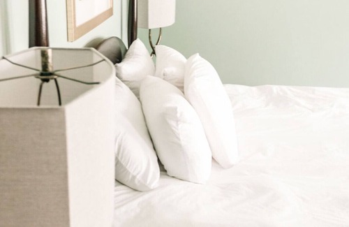 Edenton Bed & Breakfast | Old world charm downtown Edenton near the harbor, with homemade breakfast daily