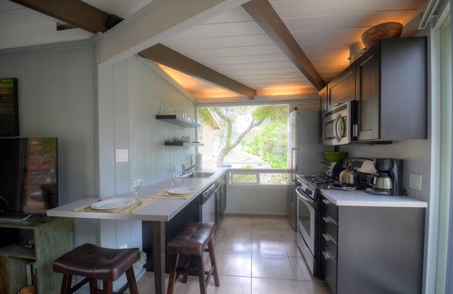 Del Mar House | Olde Del Mar Hillside Bungalow, Ocean Views, Walk to Village