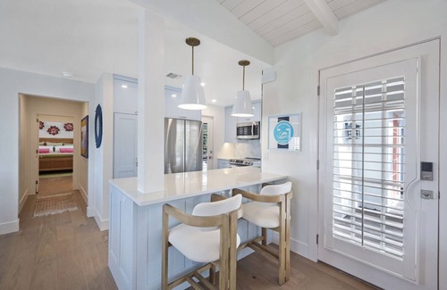 Old Naples House | Olde Naples - William Raveis Rentals