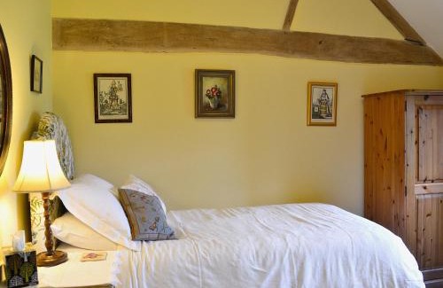 Warminster House | Oldfield