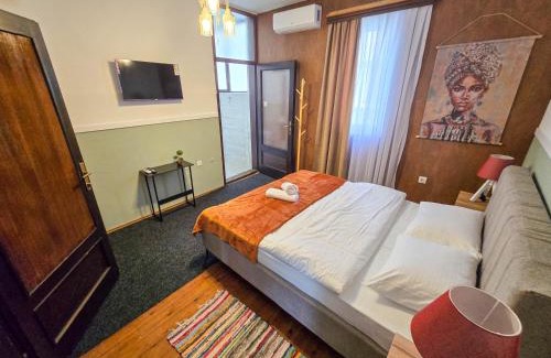 Prizren Apartment | OLDNEW Apartments & Rooms
