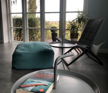 Oevenum Apartment | Oldsens - Wohnen zwischen Wind und Weite