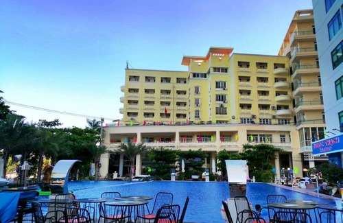 Vinh Hai Apartment | Oleander Apartment with balcony sea view 36