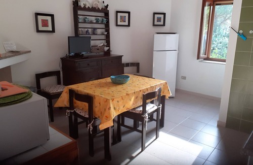 Cala Liberotto Apartment | OLEANDER DIRECT BEACH ACCESS (NO WIFI) CIN IT091063C2000S5144