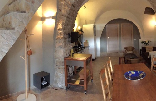 Ripabottoni House | Oleandro 1, your own cottage in a medieval street