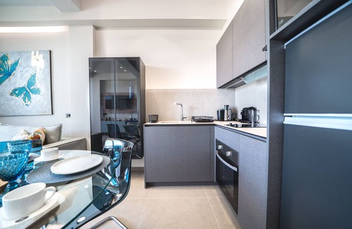 Heraklion Apartment | Oleas Suite Earth & Private Pool