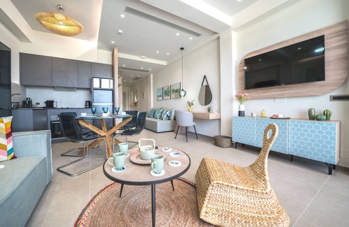 Heraklion Apartment | Oleas Suite Earth & Private Pool
