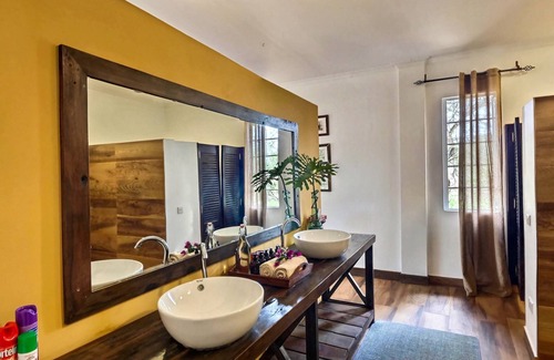 Arusha Cabin | Olerai Lodge