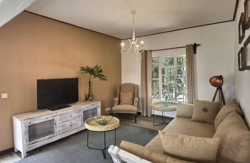 Arusha Cabin | Olerai Lodge