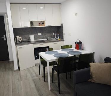 Olimp Apartment | OLIMP Sea View Apartments - The Sunny Apartment