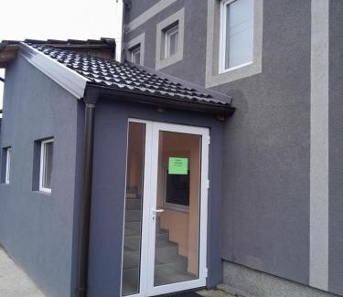 Stari Banovci Apartment | Olimpic Apartmani BG