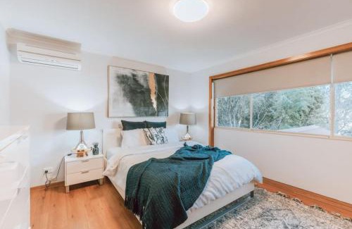 Olinda Apartment | Olinda Nature Retreat 4 Bed 3Bth House Fire, Bath