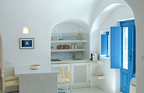 Firostefani Villa | Olive Cave house "Bronze"