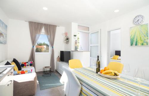Cove Osibova (Milna) House | Olive Eden Holiday Home