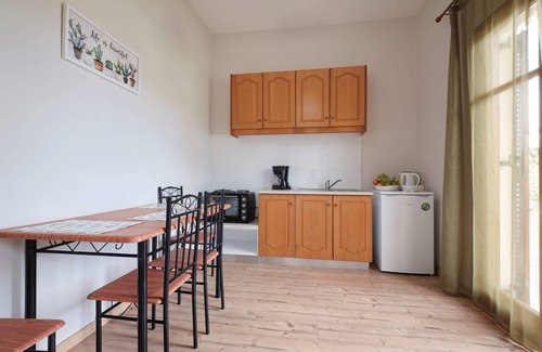 Acharavi House | Olive Garden Studios & Apts