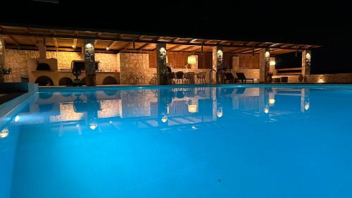 Skotino Villa | Olive Grove