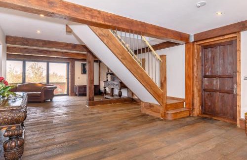 Melbourne House | Olive Lodge