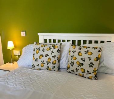 Tottington Bed & Breakfast | Olive Restaurant and Wine bar