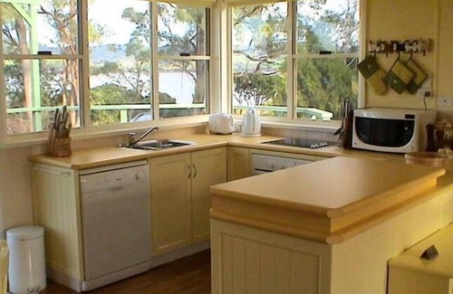 Windermere Cottage | Olive's Cottage and Gardens - Mesmerising Views