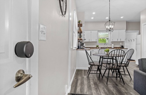 Bloomington House | Olive Street Bungalow, located in the family friendly east-side historical area.