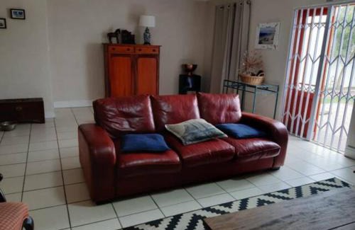 Paternoster House | Olive Tree Cottage