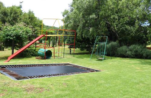 Magaliesberg Bed & Breakfast | Olive Tree Farm